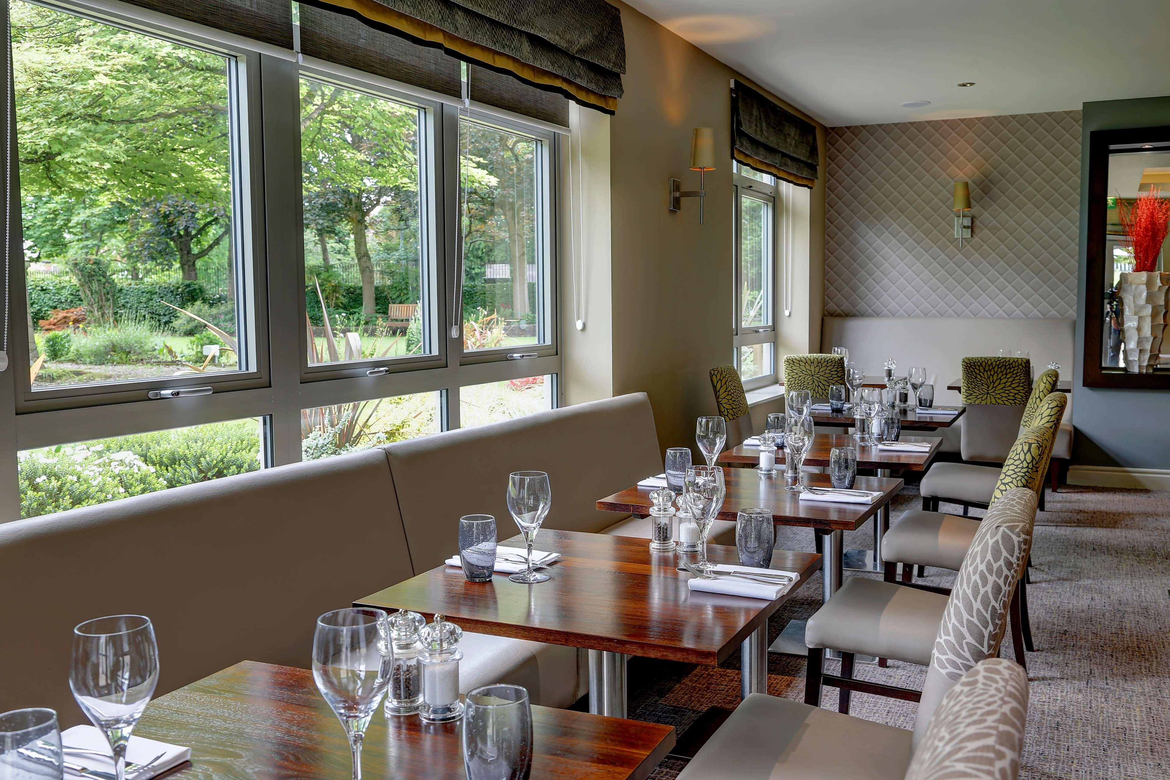 Best Western Plus Pinewood Manchester Airport-Wilmslow Hotel Eksteriør billede