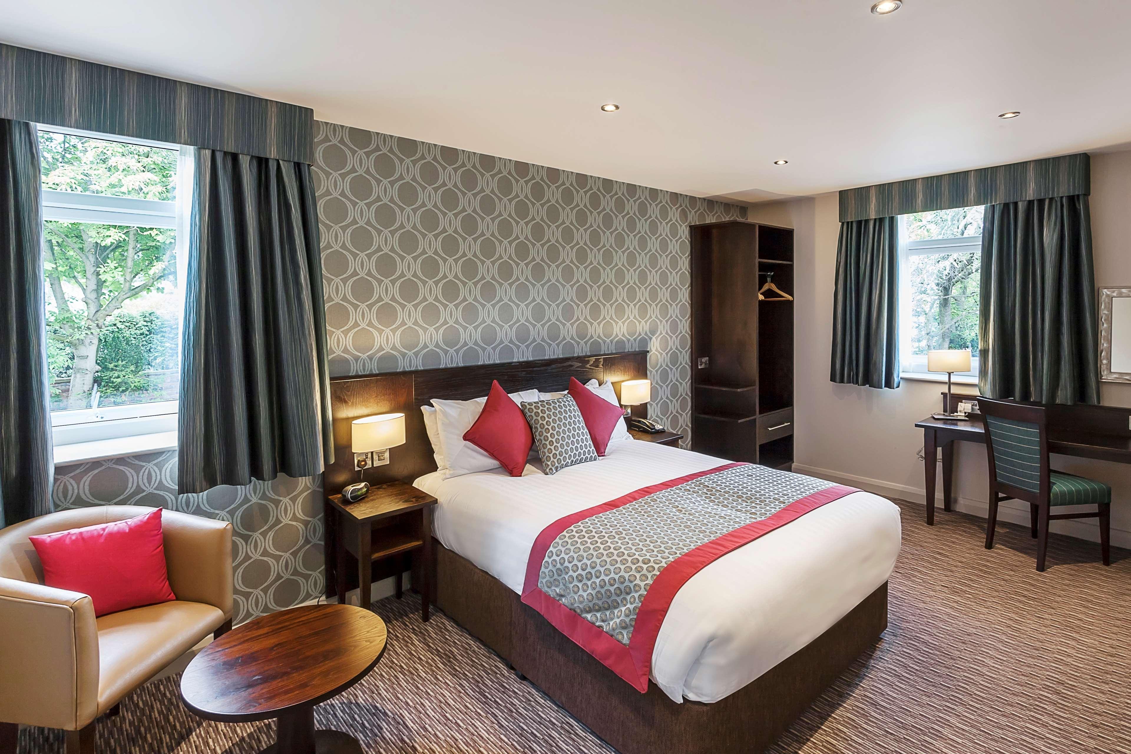 Best Western Plus Pinewood Manchester Airport-Wilmslow Hotel Eksteriør billede