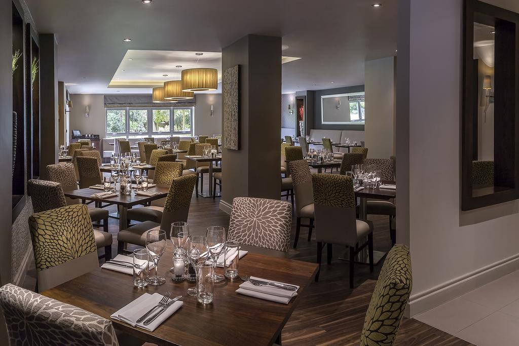 Best Western Plus Pinewood Manchester Airport-Wilmslow Hotel Eksteriør billede