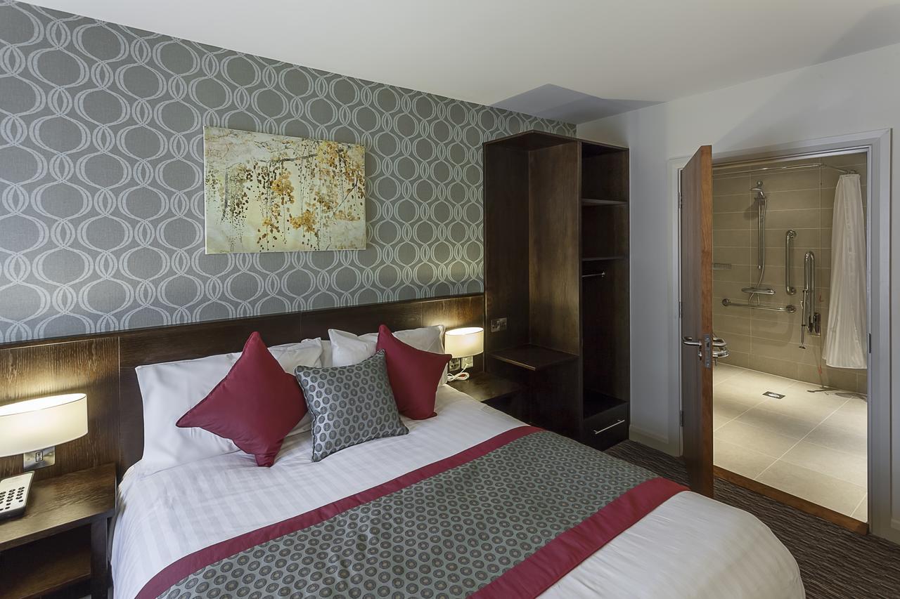 Best Western Plus Pinewood Manchester Airport-Wilmslow Hotel Eksteriør billede