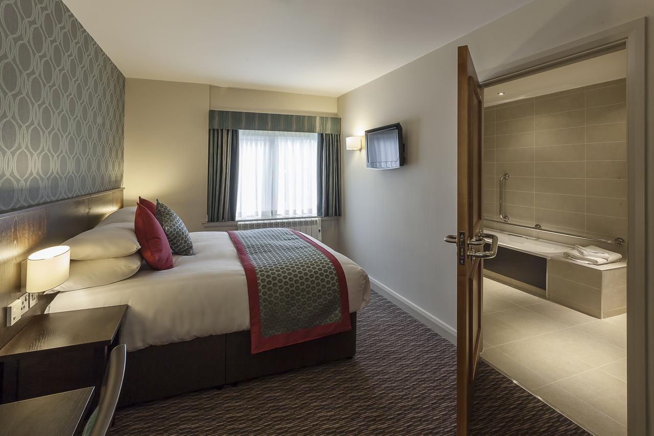 Best Western Plus Pinewood Manchester Airport-Wilmslow Hotel Eksteriør billede